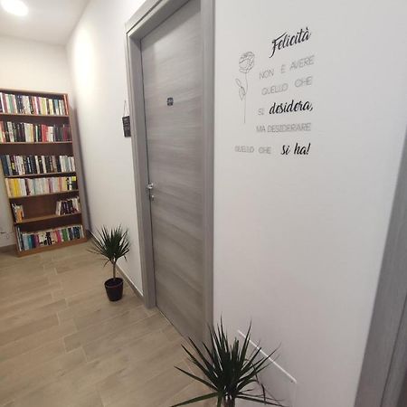 A Casa Di Lina Hotel Olbia Ngoại thất bức ảnh