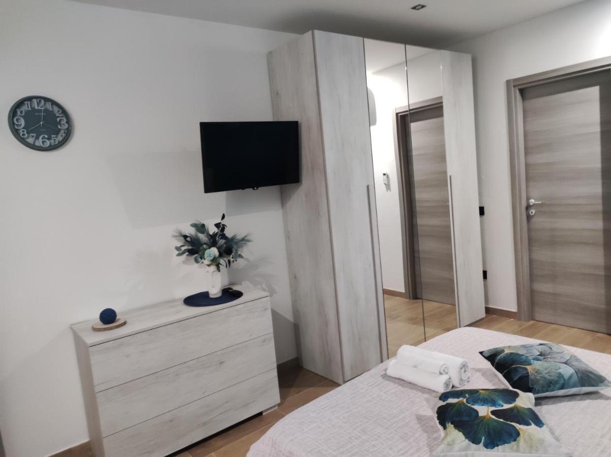 A Casa Di Lina Hotel Olbia Ngoại thất bức ảnh