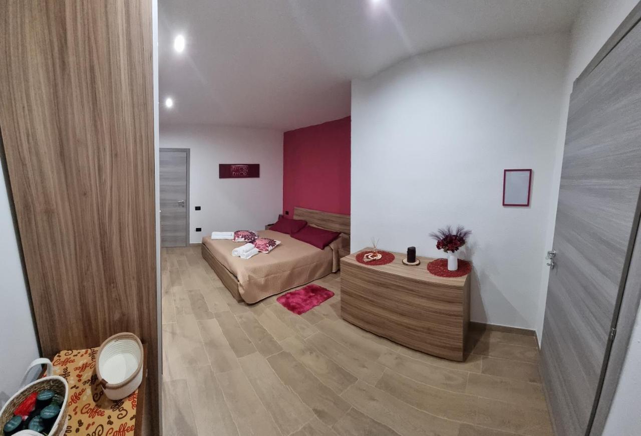 A Casa Di Lina Hotel Olbia Ngoại thất bức ảnh